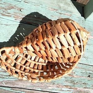 Raffia & Metal Decorative Shell